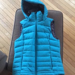 Blue tangerine puffer vest medium